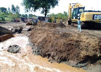 Mtandire residents question road construction deadline extension
