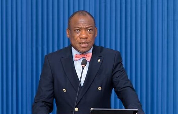 Reserve Bank Challenged to loosen regulations hindering young people innovations