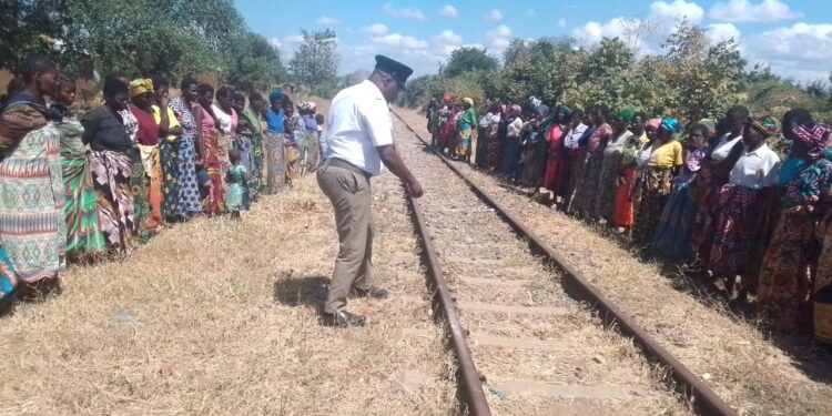 Salima Police geared on security and safety of railway operations