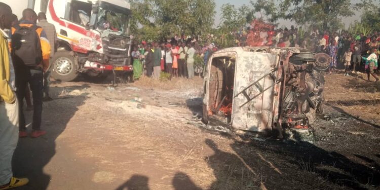 26 die in Kasungu road accident, Chakwera condoles families