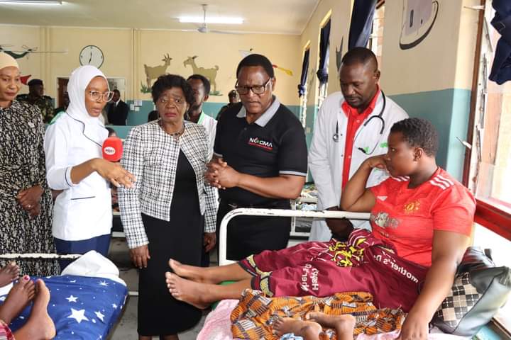 Chakwera inspects newly constructed Nsanje multi-drug resistance TB Ward