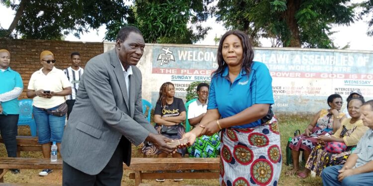 Chupa donates K1m to Area 18 for Chejika School Road renovation
