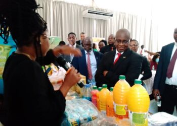 25.5 percent of children live under severe food poverty in Malawi
